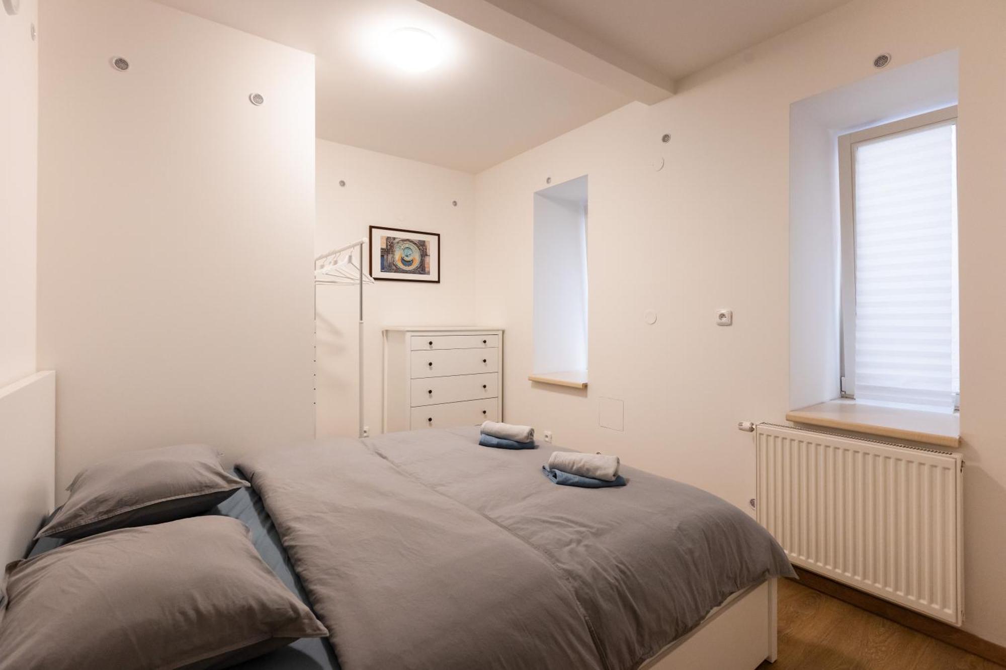 Spacious Apartment In Quiet Courtyard Near Charles Bridge Πράγα Εξωτερικό φωτογραφία