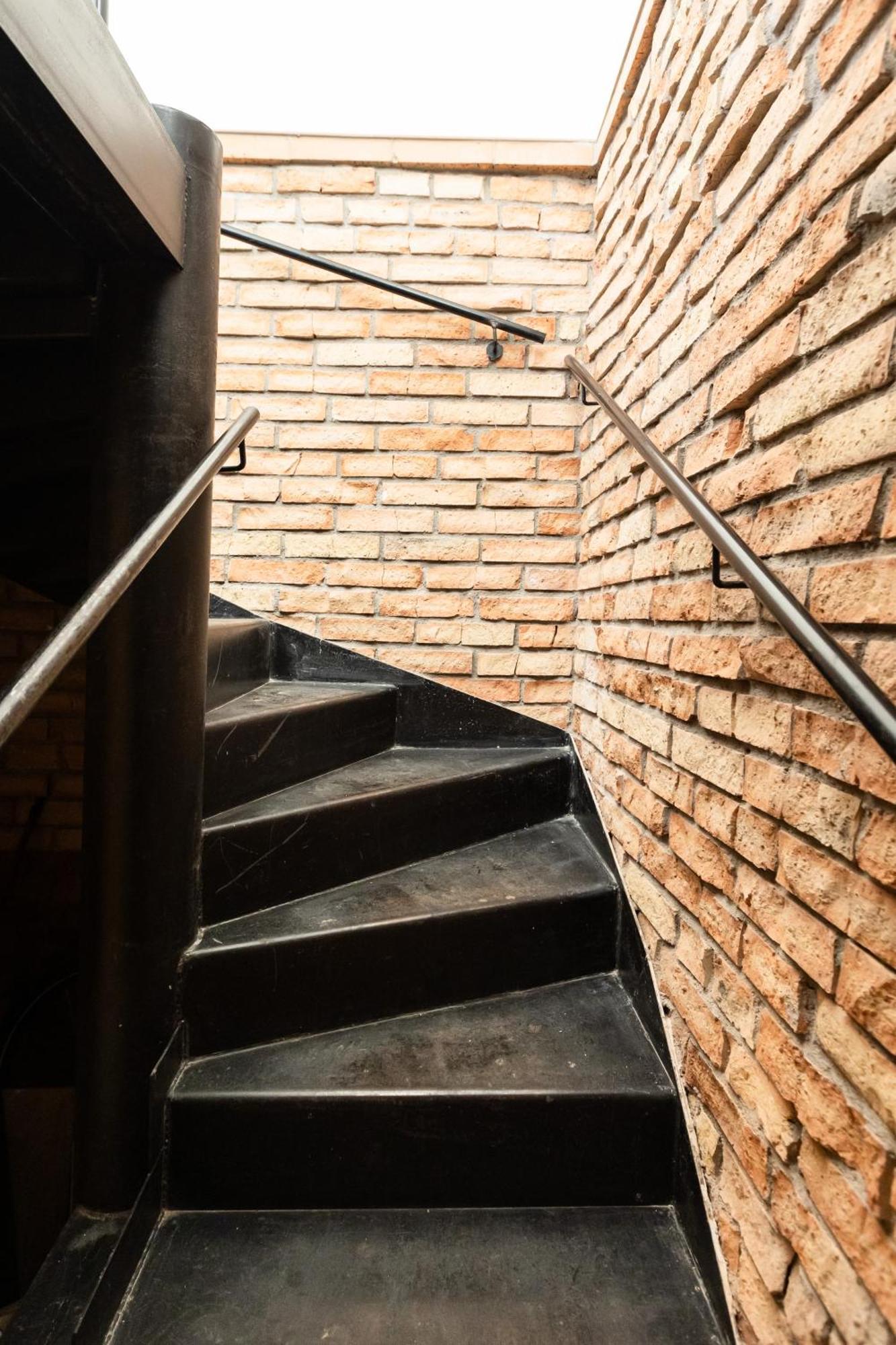 Spacious Apartment In Quiet Courtyard Near Charles Bridge Πράγα Εξωτερικό φωτογραφία